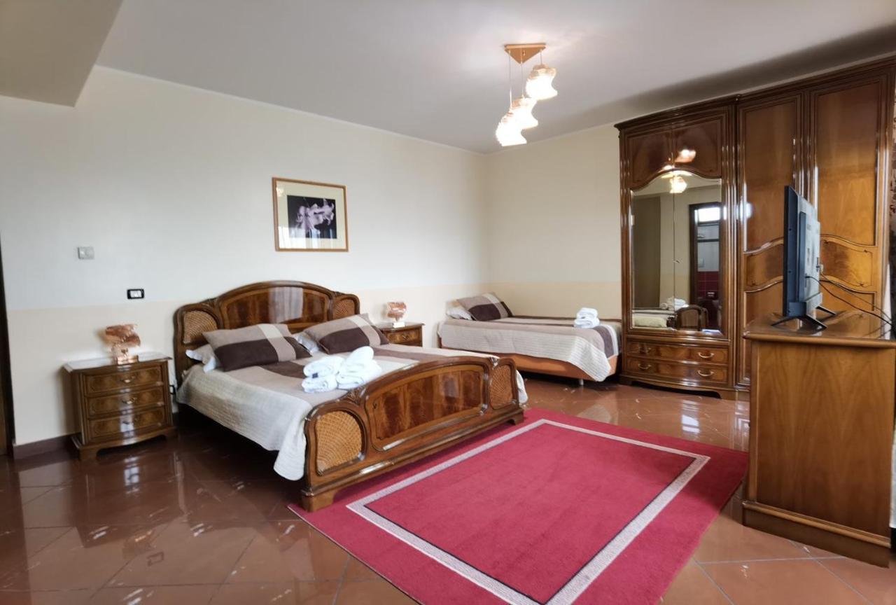 Liberty Rooms Făgăraş Extérieur photo