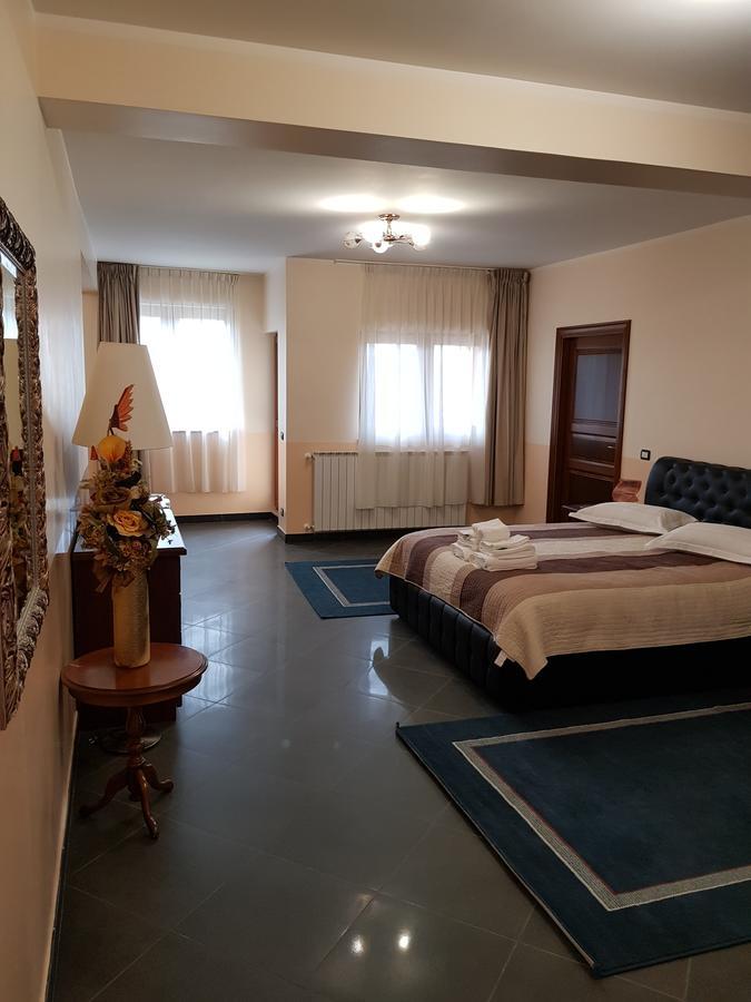 Liberty Rooms Făgăraş Extérieur photo