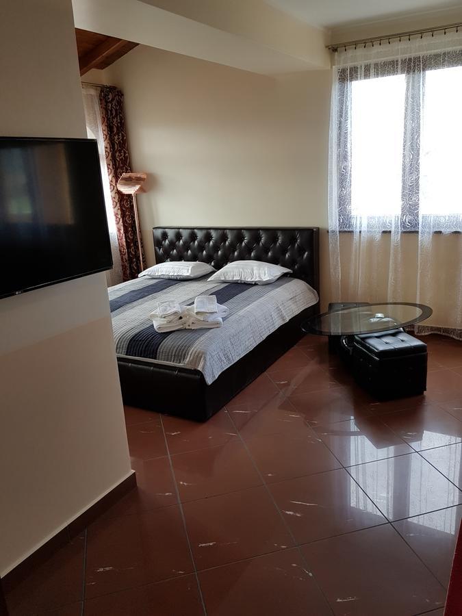 Liberty Rooms Făgăraş Extérieur photo