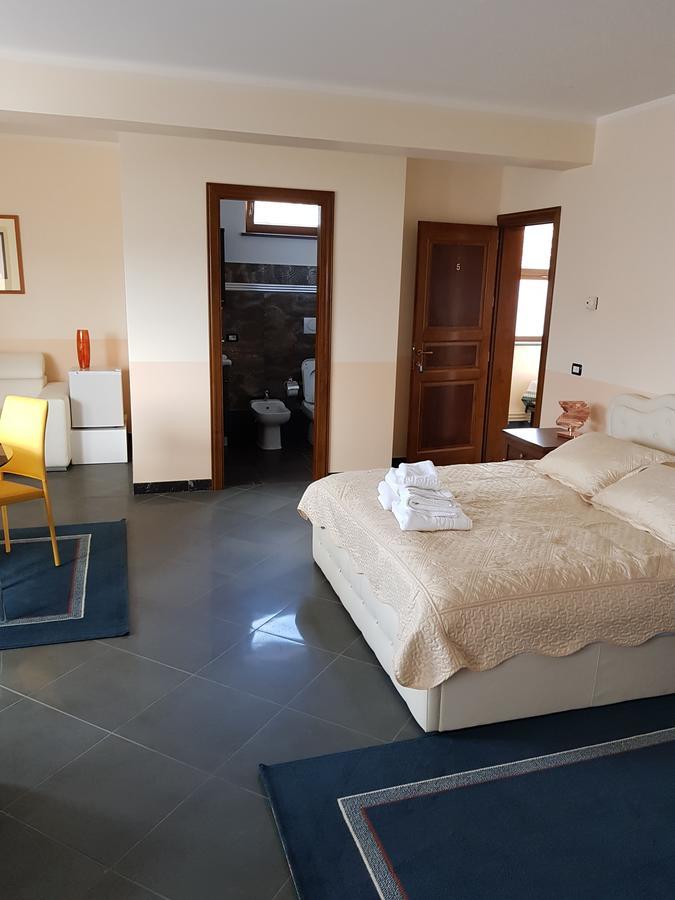 Liberty Rooms Făgăraş Extérieur photo