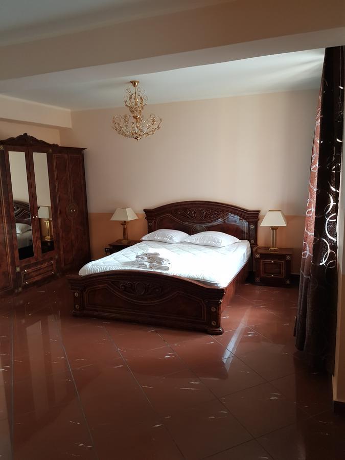 Liberty Rooms Făgăraş Extérieur photo