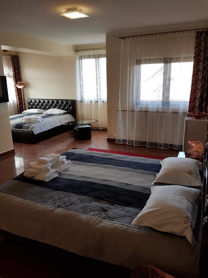 Liberty Rooms Făgăraş Extérieur photo