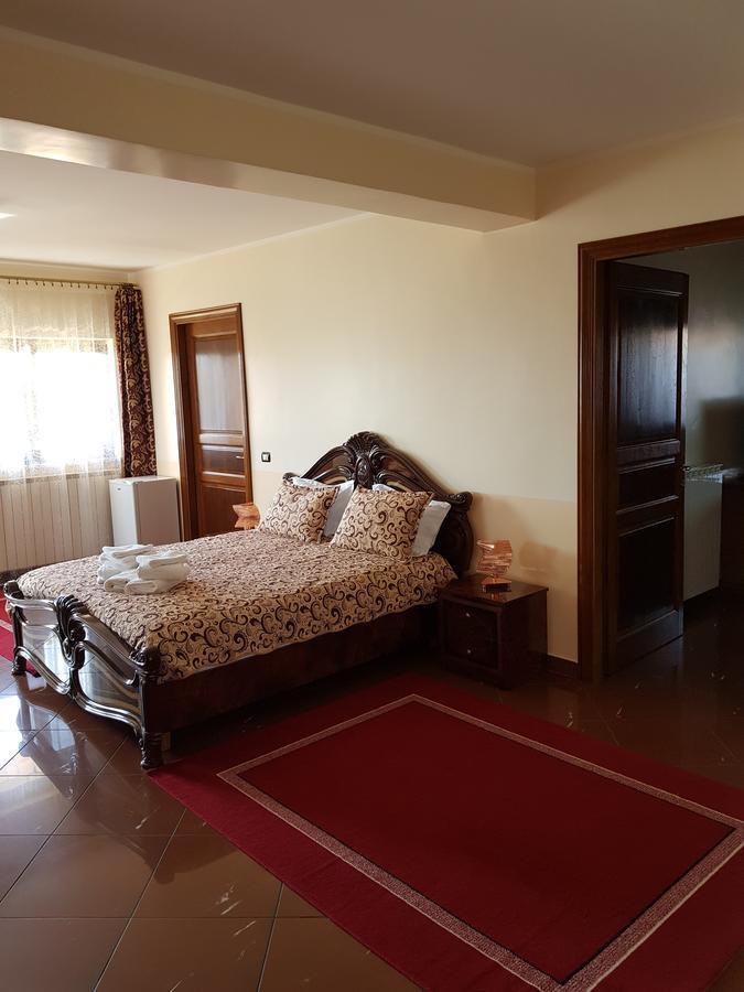 Liberty Rooms Făgăraş Extérieur photo